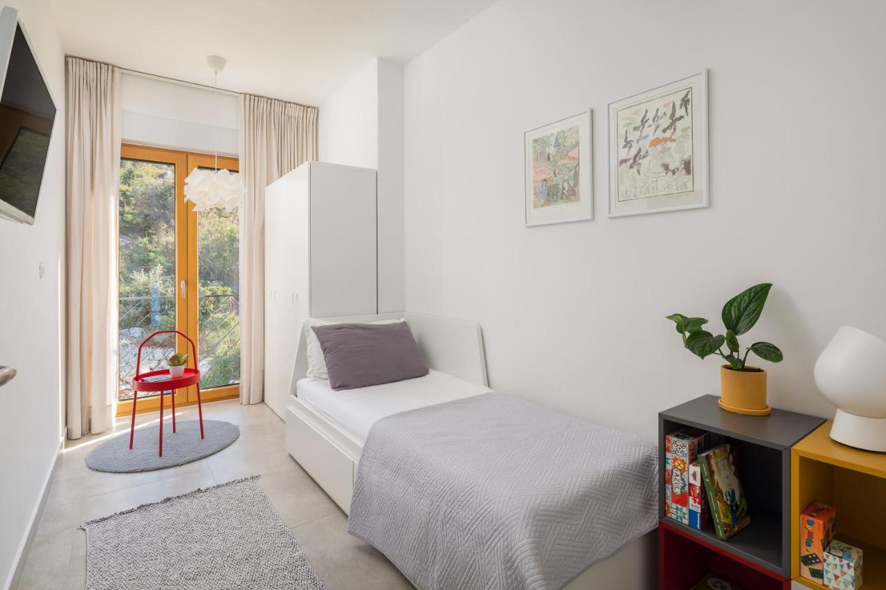 Holiday Home D&D Residence 로고즈니차 외부 사진