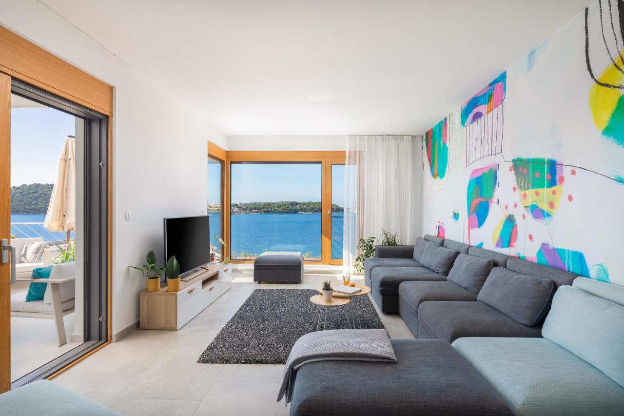 Holiday Home D&D Residence 로고즈니차 외부 사진